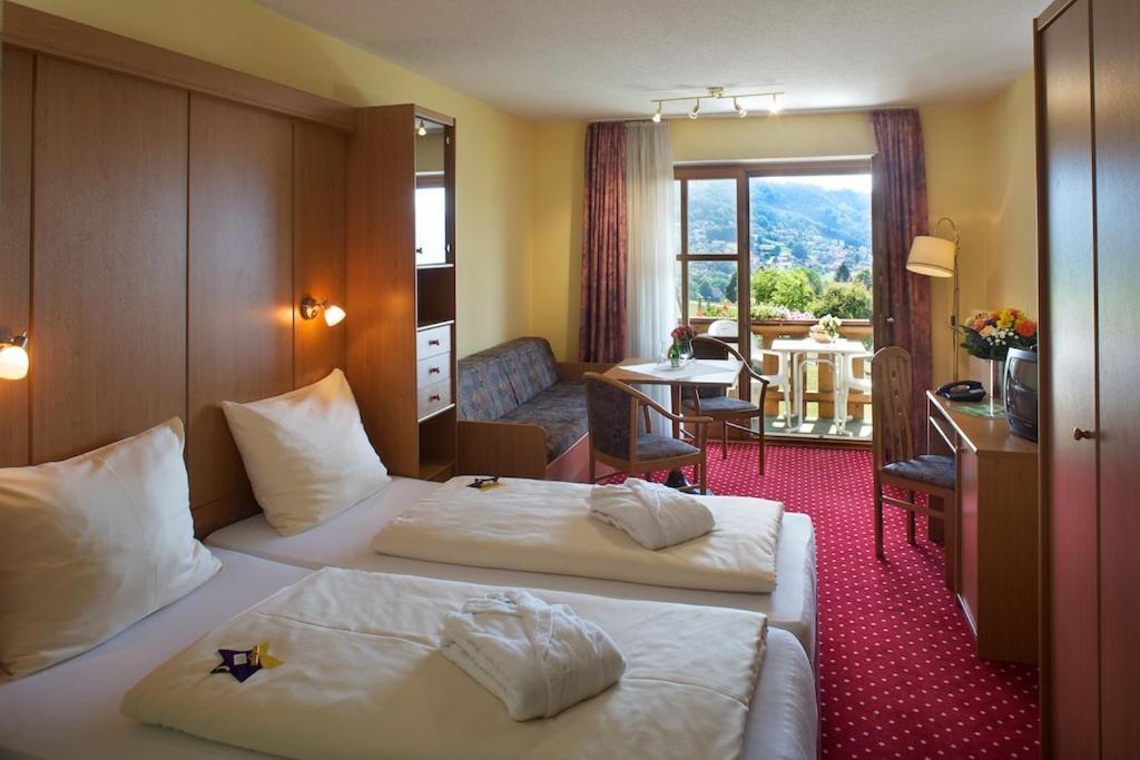 Landhotel Donaublick Obernzell Oda fotoğraf